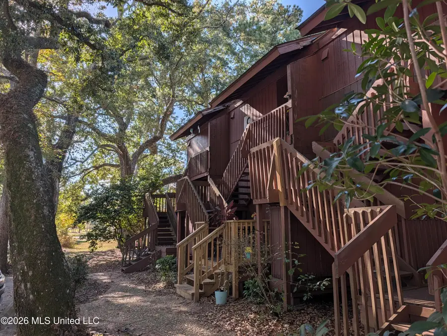 121 Lakeside Villa, Diamondhead, MS 39525 - #3