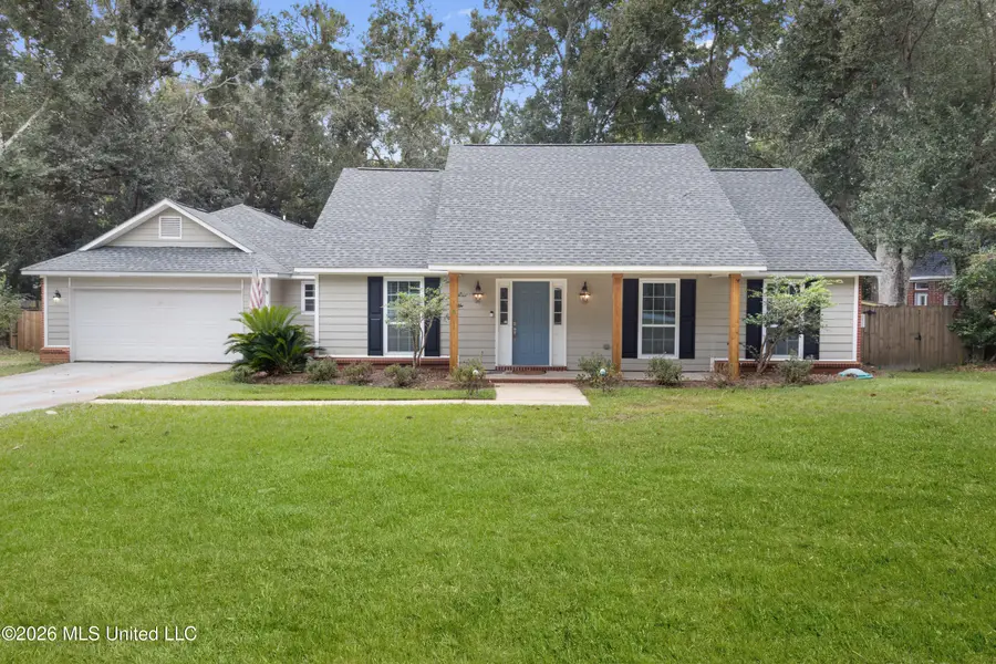 13733 Mesa Road, Ocean Springs, MS 39564 - #2