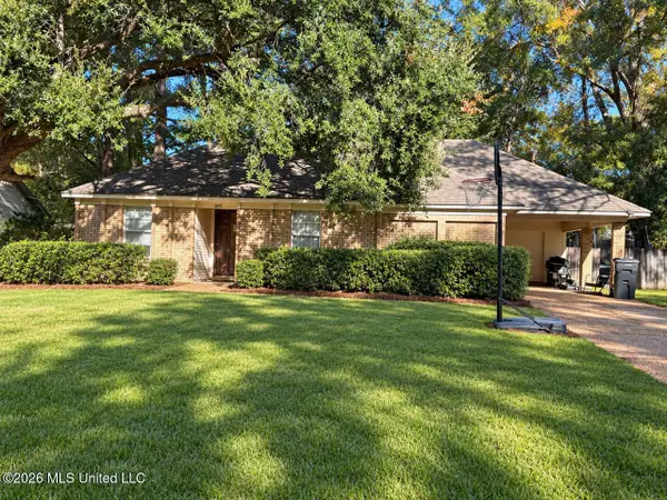 205 Sam Rayburn Drive, Hattiesburg, MS 39402