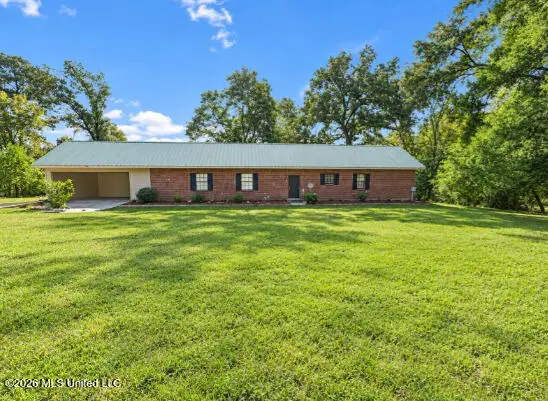 1893 Turtle Road, Byram, MS 39272