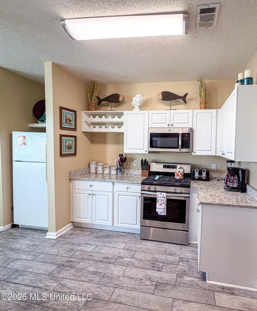 1503 Beach Drive, Gulfport, MS 39507 - #2