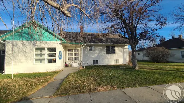 420 3rd St W, Roundup, MT 59072