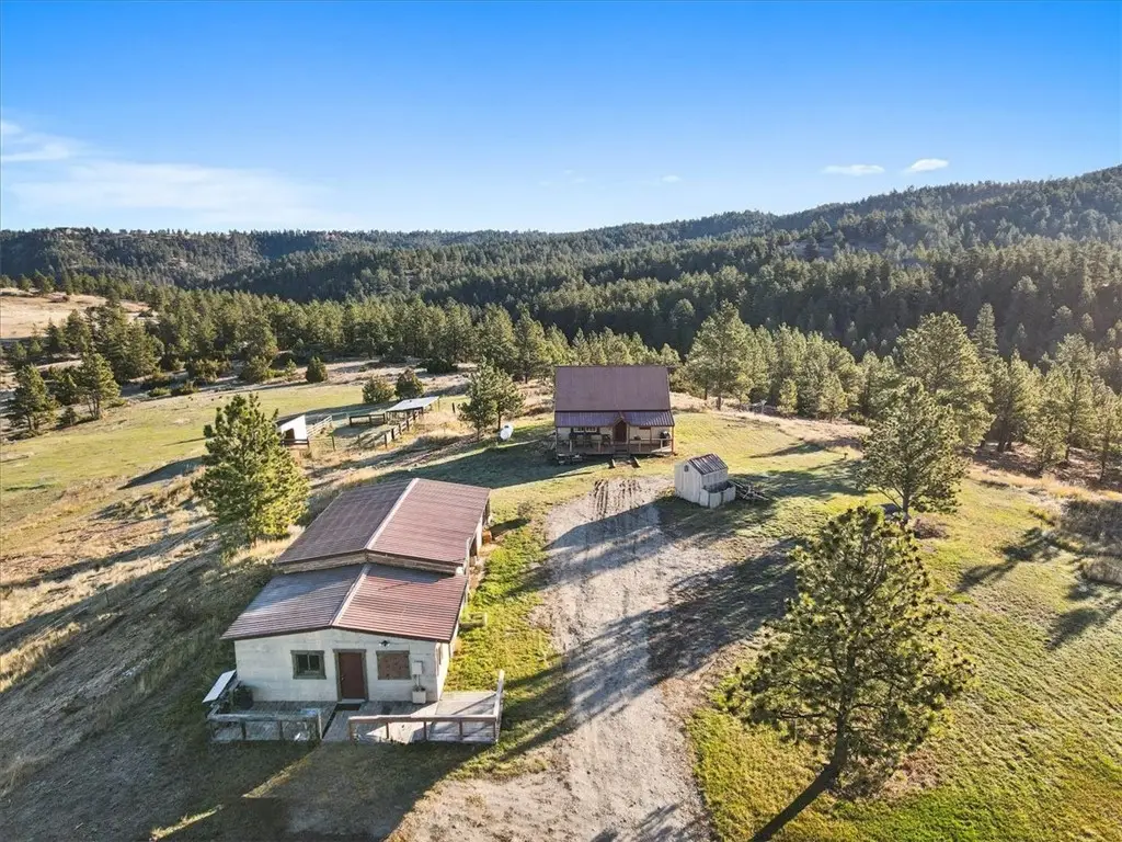 9 Lost Cache Road, Columbus, MT 59019 - Image #1