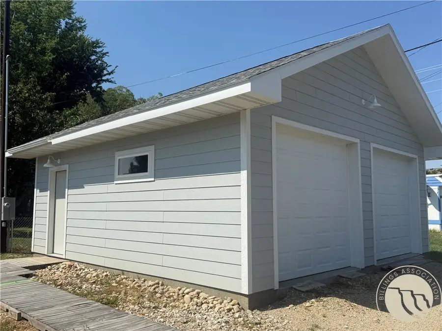 101 S 2nd Street, Roberts, MT 59070 - Image #2