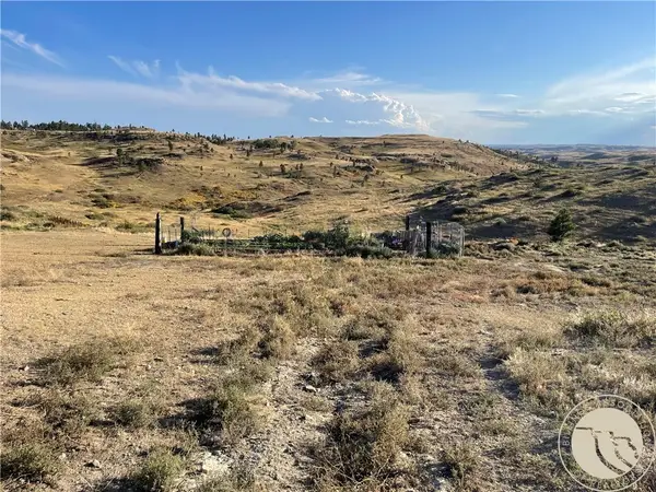 154 Old Divide Road, Roundup, MT 59072