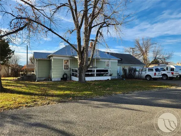 201 1st Street E, Lavina, MT 59044