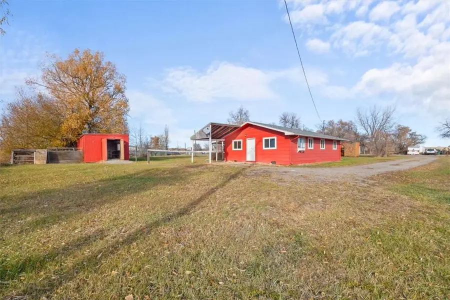 8 Broadway, Joliet, MT 59041 - Image #3