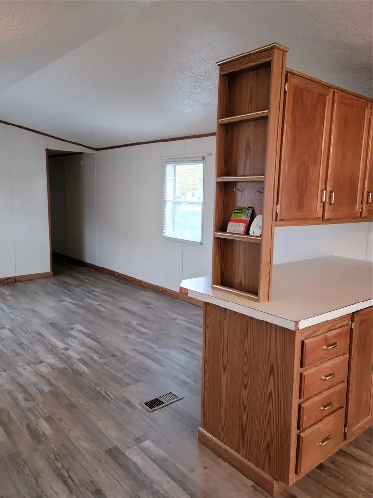 120 1/2 2nd Street Sw, Park City, MT 59063 - Image #3