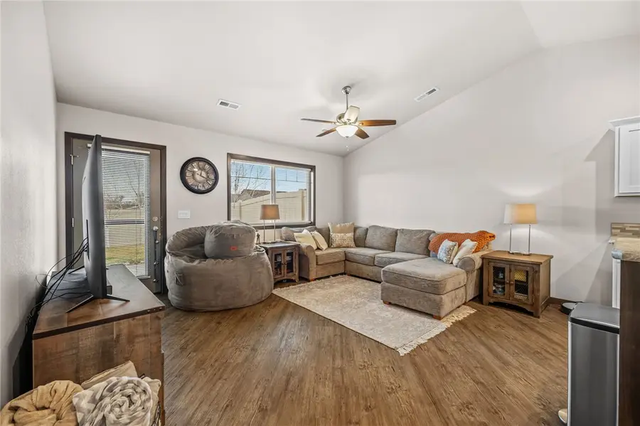 5912 Foxtail Loop W, Billings, MT 59106 - Image #3