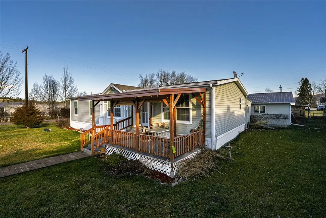 21 Division Street N, Reed Point, MT 59069 - Image #1