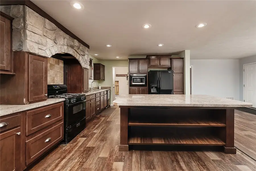 21 Division Street N, Reed Point, MT 59069 - Image #2