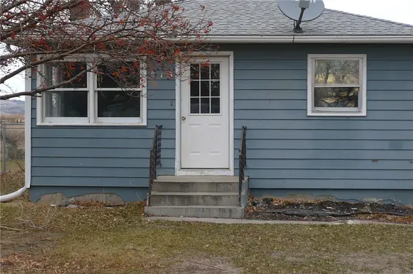 515 E Broadway Avenue, Bridger, MT 59014