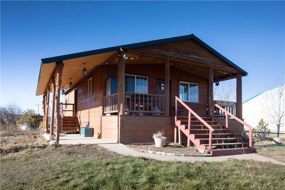 4909 Warren Loop, Hardin, MT 59034 - Image #1