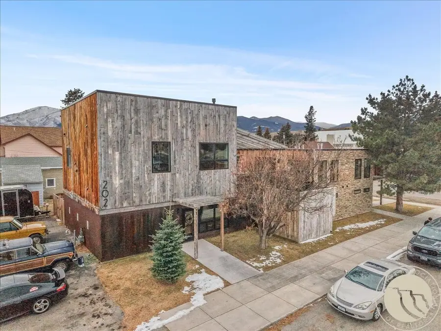 202 Hauser Avenue S, Red Lodge, MT 59068 - Image #2