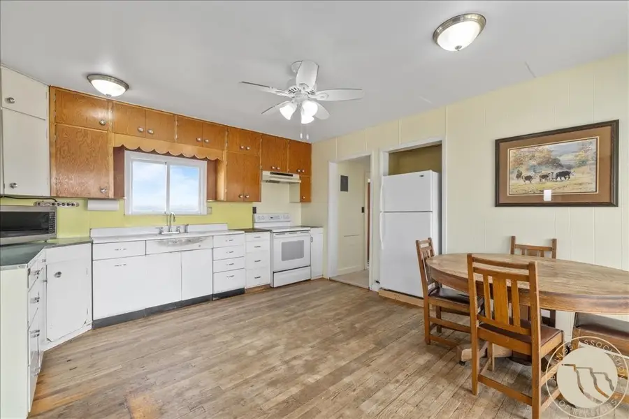 102310 Hwy 87 E, Lewistown, MT 59457 - Image #3