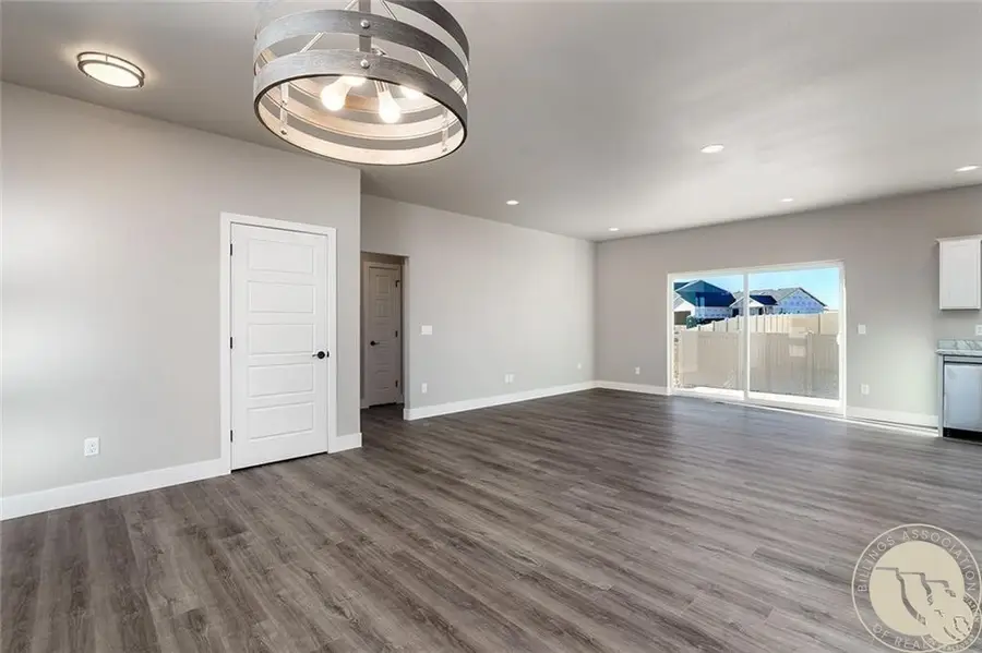 943 Madrid Drive, Billings, MT 59105 - Image #2