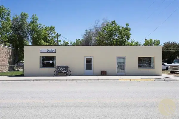 222 Broadway Avenue, Belfry, MT 59008