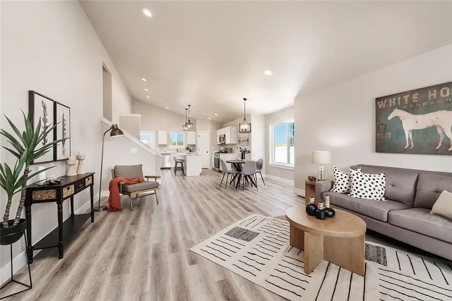 424 Montecito Avenue, Billings, MT 59105 - Image #2