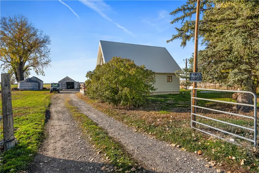 2578 N 14th Road, Worden, MT 59088 - Image #3