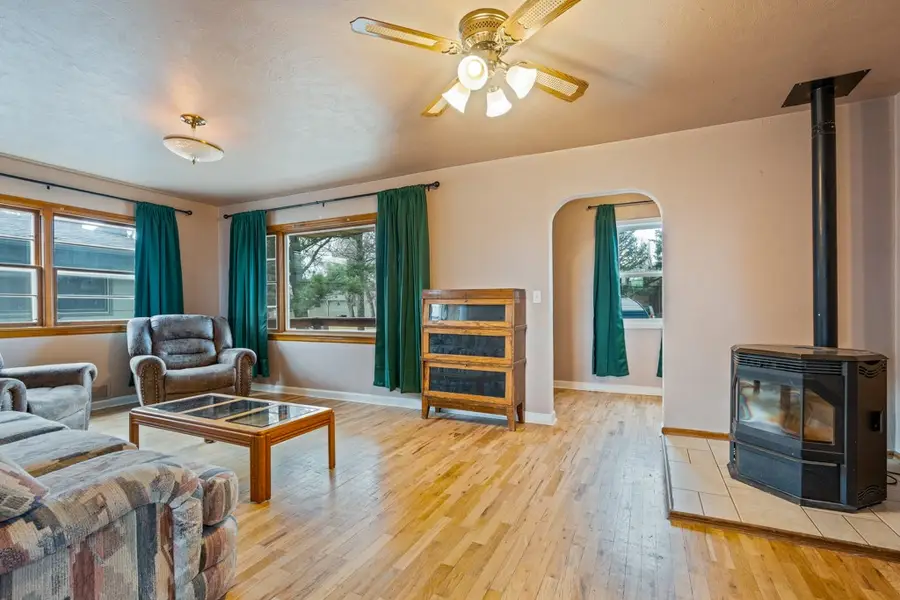 1016 1st Street W, Roundup, MT 59072 - #3