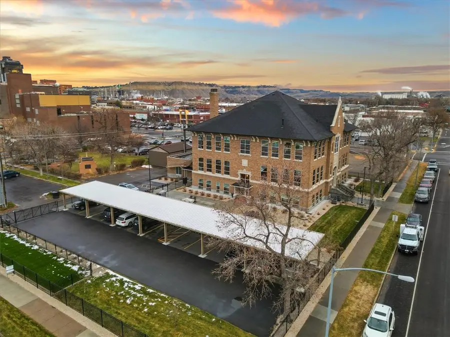 235 N 32nd St #301, Billings, MT 59101 - #2