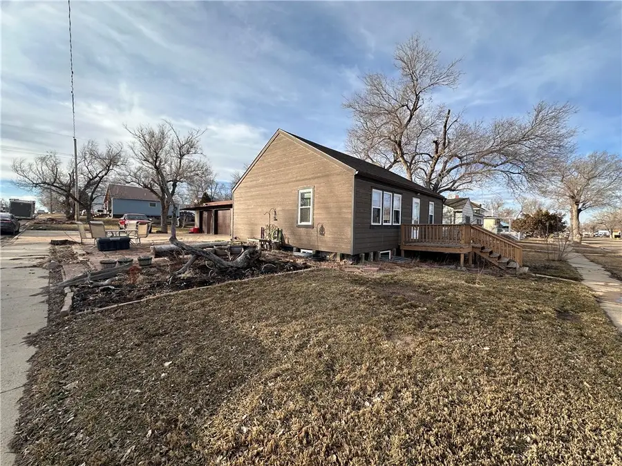 611 S 2nd Street W, Baker, MT 59313 - #2