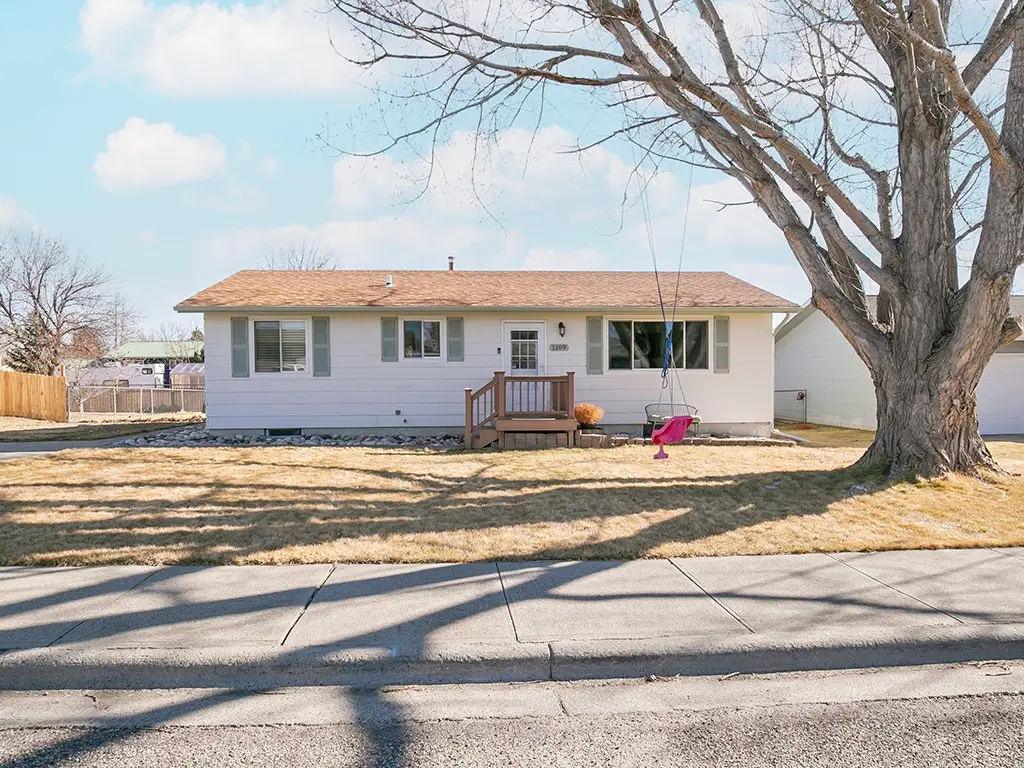 1109 10th Ave Avenue, Laurel, MT 59044 - #1