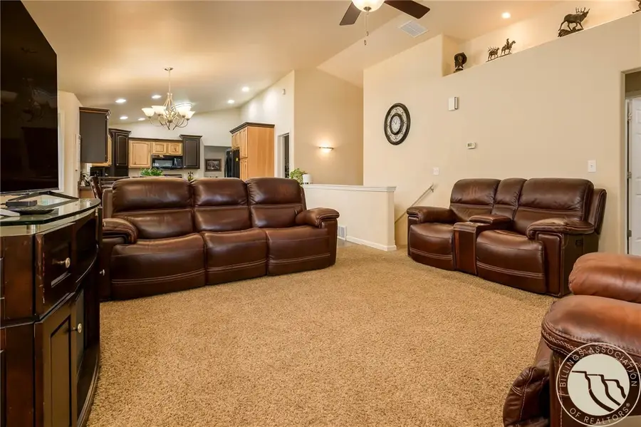 801 E 4th Street, Laurel, MT 59044 - #3