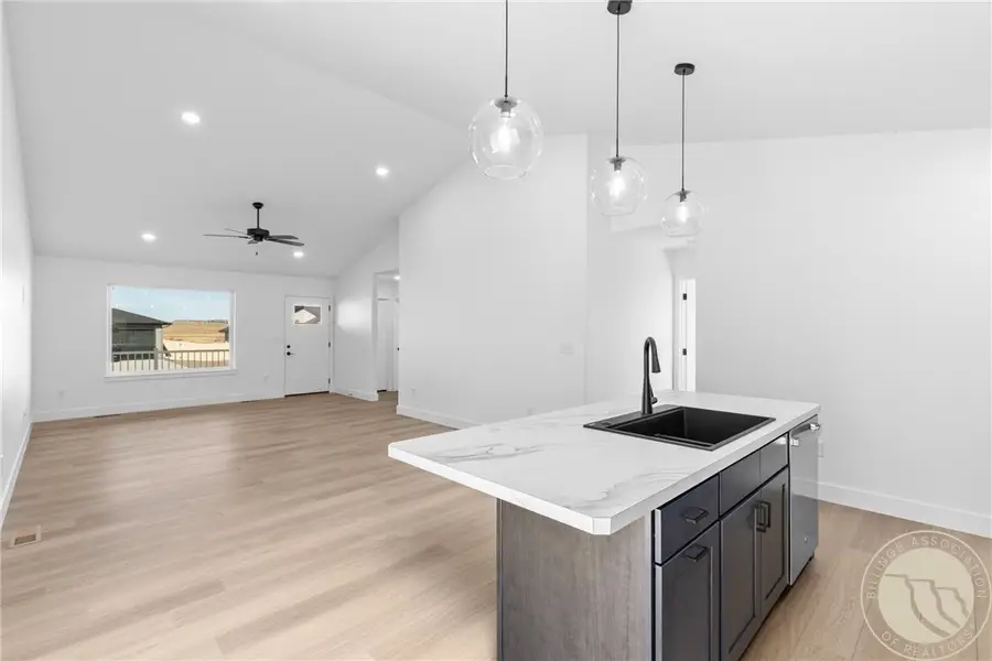 510 Montecito Avenue, Billings, MT 59105 - #3