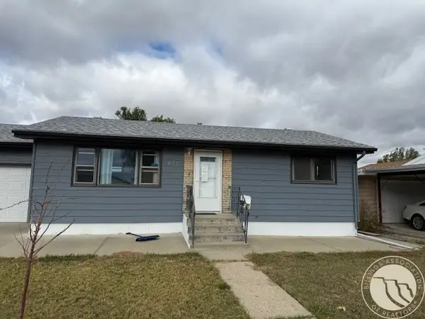 217 Chestnut Avenue, Glendive, MT 59330