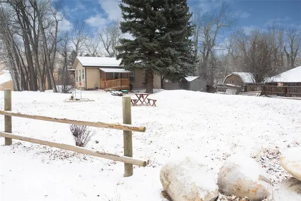 24 East Rosebud, Roscoe, MT 59071