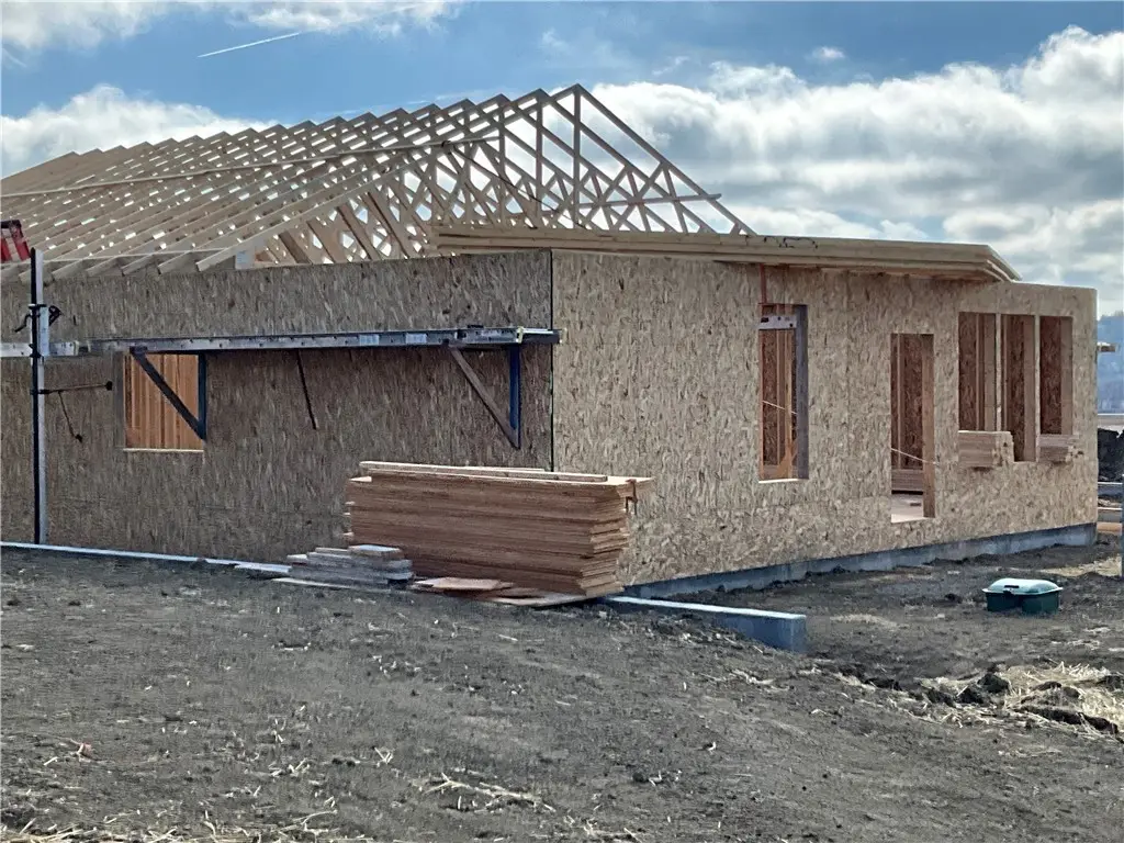 1020 5th Street E, Roundup, MT 59072 - #1