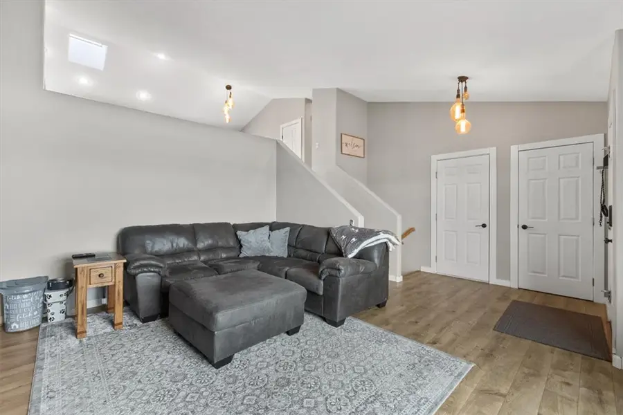 85 S 38th St W, Billings, MT 59102 - #3