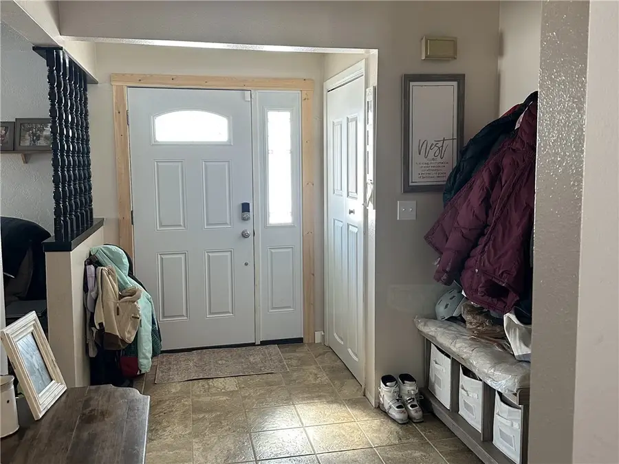 601 W Park Avenue, Bridger, MT 59014 - #3