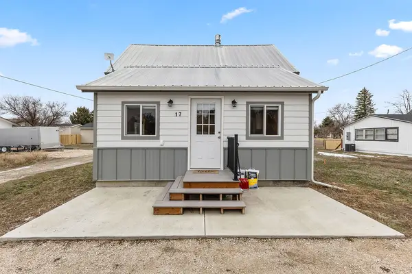 17 2nd Avenue, Fromberg, MT 59029