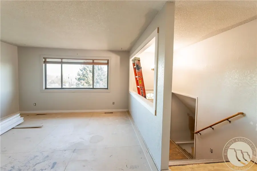 126 Crestline Drive, Billings, MT 59105 - #3