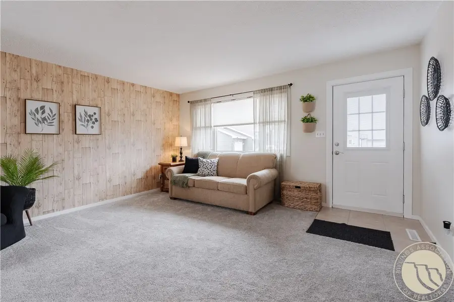 1216 W 12 Street Circle, Laurel, MT 59044 - #3