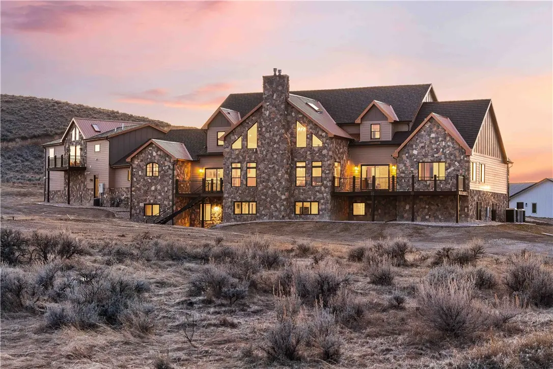 2570 Vista Loop Drive, Billings, MT 59106 - #1