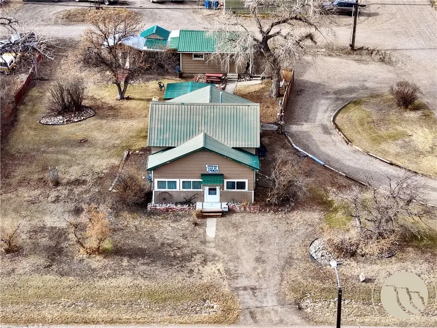 1122 Saint Charles Street, Fort Benton, MT 59442 - #2