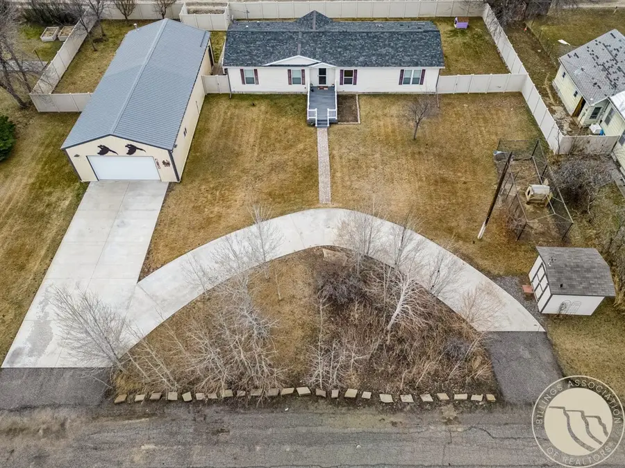 209 1st Street E, Lavina, MT 59046 - #3