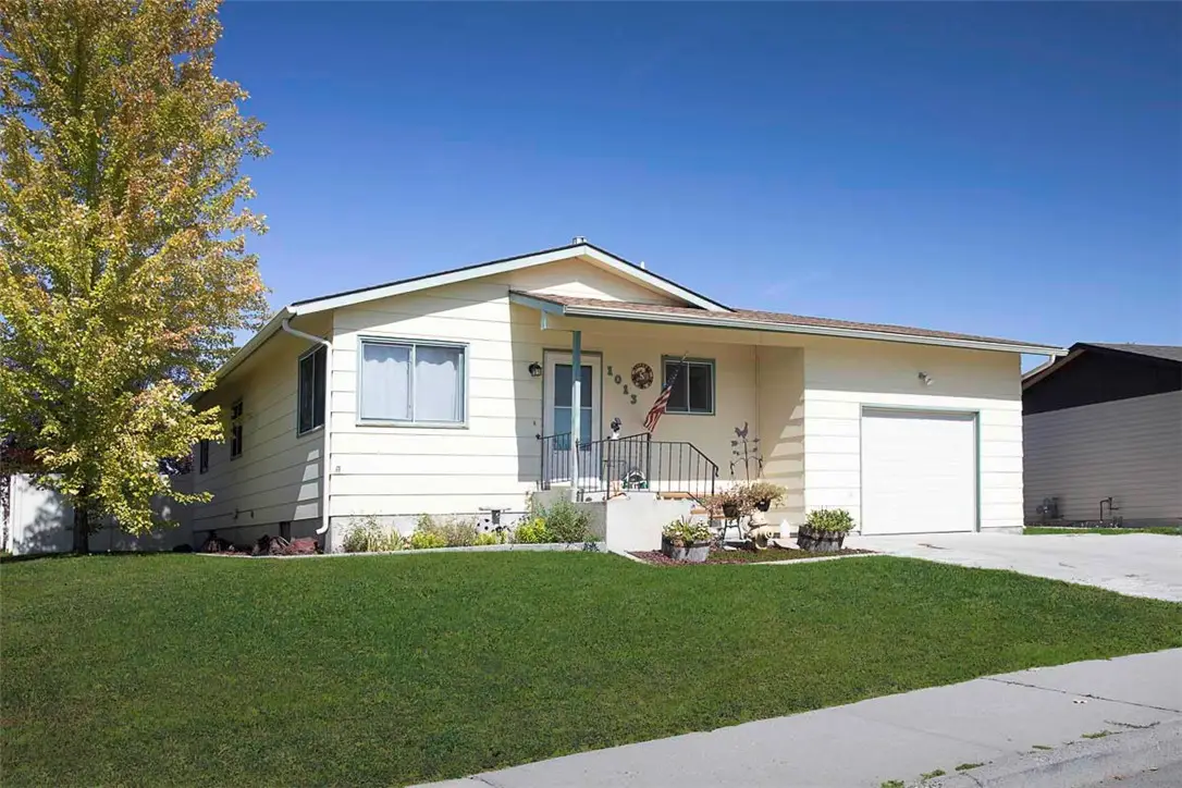 1013 W 12th Street, Laurel, MT 59044 - #1