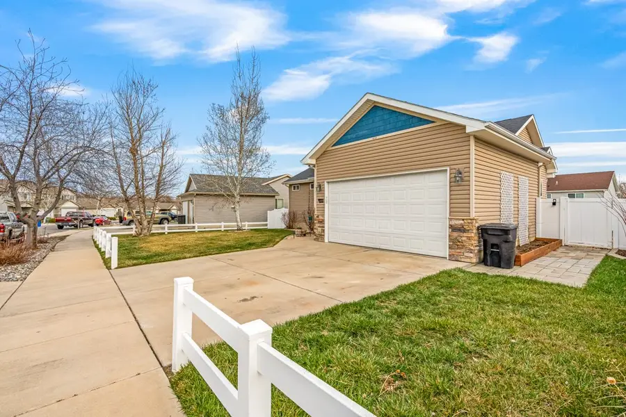 406 Roundhouse Drive, Laurel, MT 59044 - #3