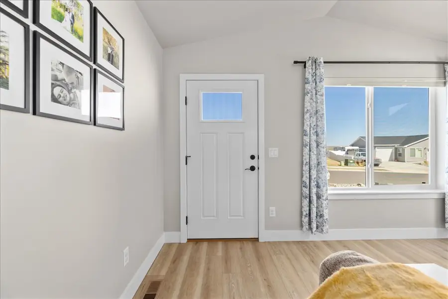 950 Anacapa Lane, Billings, MT 59105 - #3