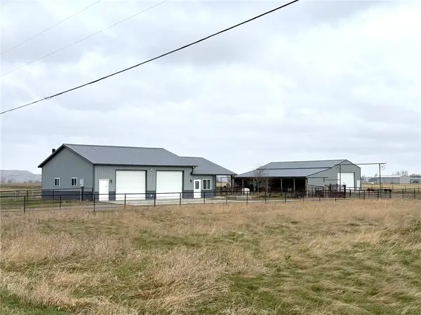 2453 N 14th Road, Worden, MT 59088