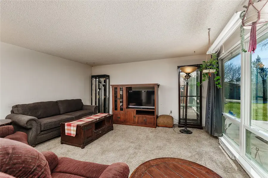 15 S Crestwood Drive, Billings, MT 59102 - #3