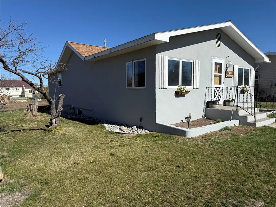 412 W 4th Avenue, Big Timber, MT 59011 - #2