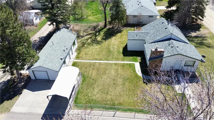 310 W Carbon Avenue, Joliet, MT 59041 - #2
