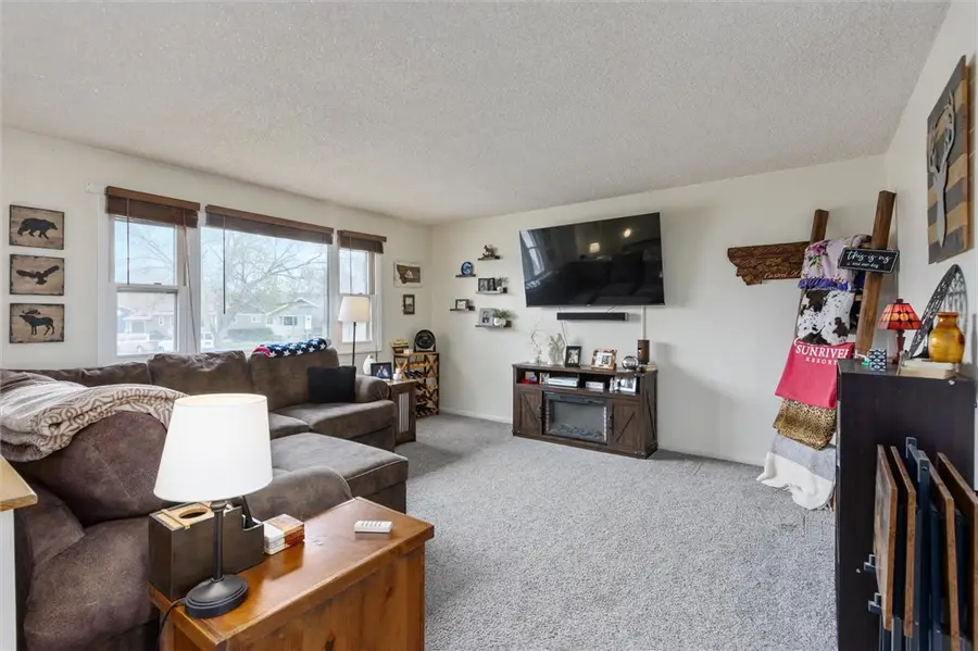 523 Hewitt Drive, Billings, MT 59102 - #3