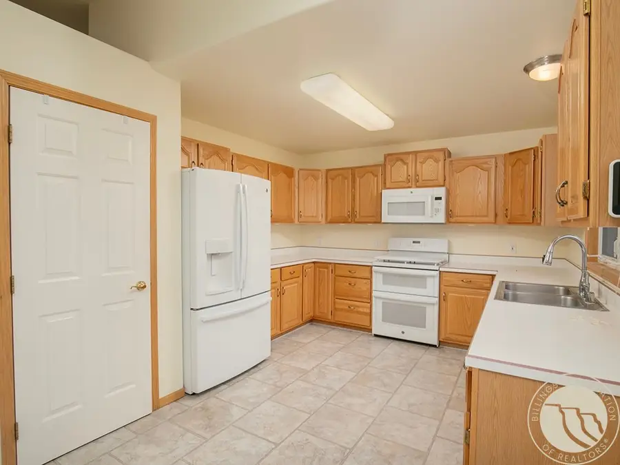 2408 Brook Hollow Drive, Billings, MT 59105 - #3
