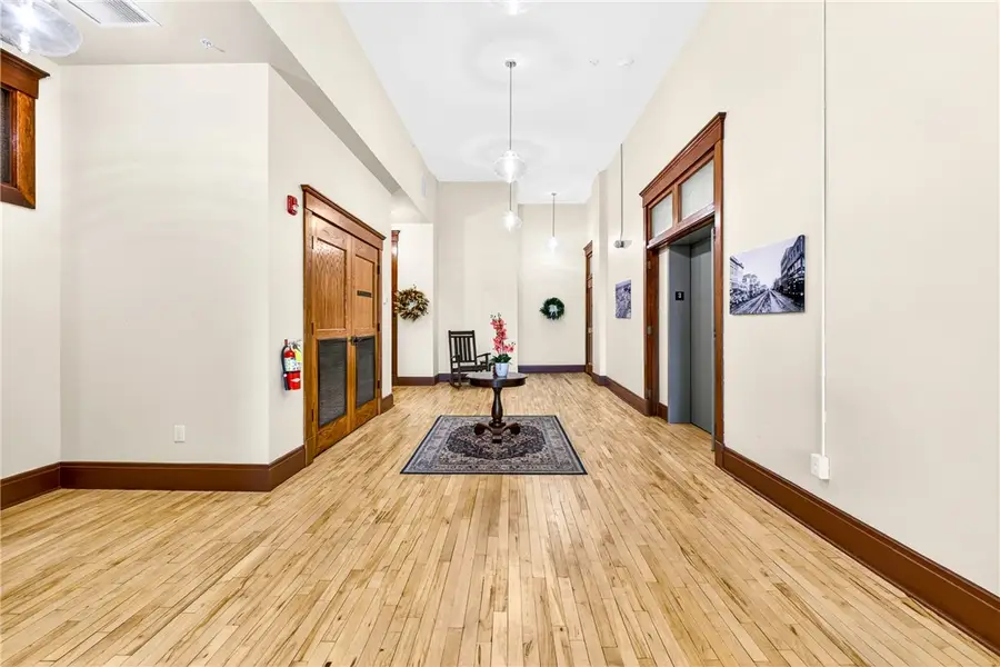 235 32nd Street Unit 302, Billings, MT 59101 - #2